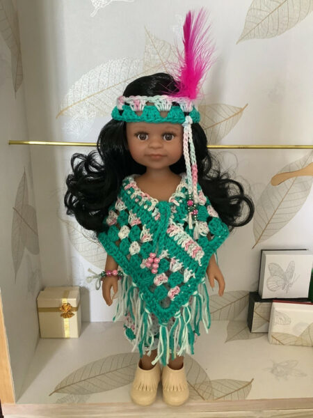 OLNOE CREATIONS - Créations Originales Au Crochet Réalisées En Provence - Poupée Las Amigas Paola Reina Cléo Jasmine Indien