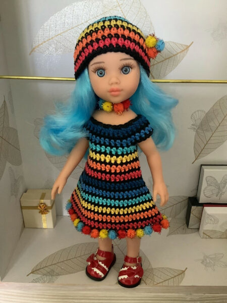 OLNOE CREATIONS - Créations Originales Au Crochet Réalisées En Provence - Poupée Las Amigas Paola Reina Kiara 2025
