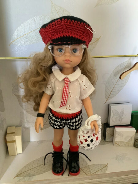 OLNOE CREATIONS - Créations Originales Au Crochet Réalisées En Provence - Poupée Las Amigas Paola Reina Carla