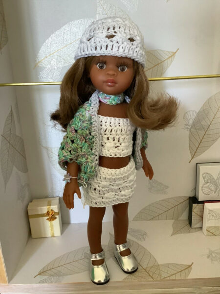 OLNOE CREATIONS - Créations Originales Au Crochet Réalisées En Provence - Poupée Las Amigas Paola Reina Nora