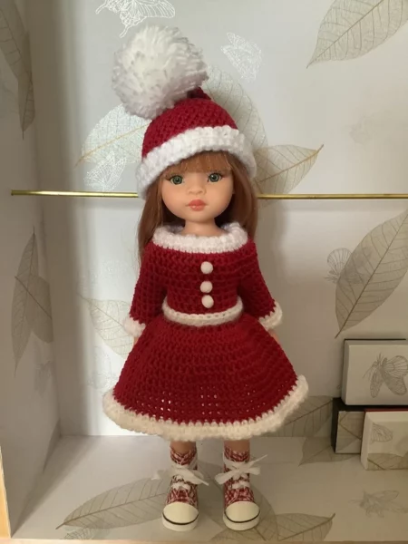 OLNOE CREATIONS - Créations Originales Au Crochet Réalisées En Provence - Poupée Las Amigas Paola Reina Lumita Noël