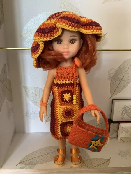 OLNOE CREATIONS - Créations Originales Au Crochet Réalisées En Provence - Poupée Las Amigas Paola Reina Sara