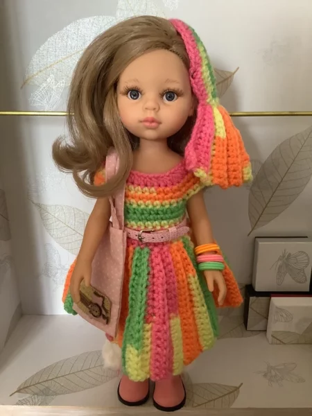 OLNOE CREATIONS - Créations Originales Au Crochet Réalisées En Provence - Poupée Las Amigas Paola Reina Carla