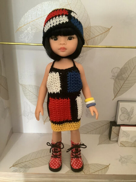 OLNOE CREATIONS - créations originales au crochet réalisées en Provence - poupée Las Amigas Paola Reina Naomi Mondrian