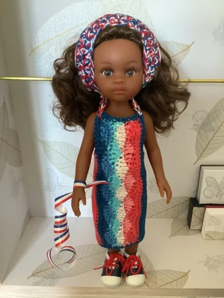 OLNOE CREATIONS - créations originales au crochet réalisées en Provence - poupée Paola Reina Nora