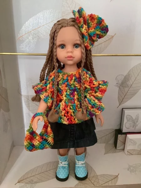 OLNOE CREATIONS - créations originales au crochet réalisées en Provence - poupée Las Amigas Paola Reina Carla dreds