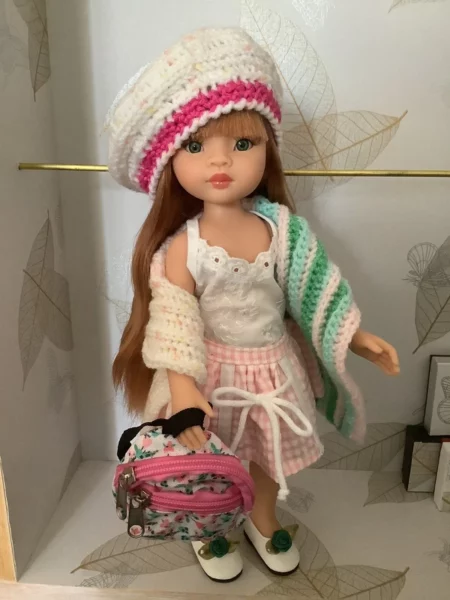 OLNOE CREATIONS - créations originales au crochet réalisées en Provence - poupée Las Amigas Lumita Paola Reina