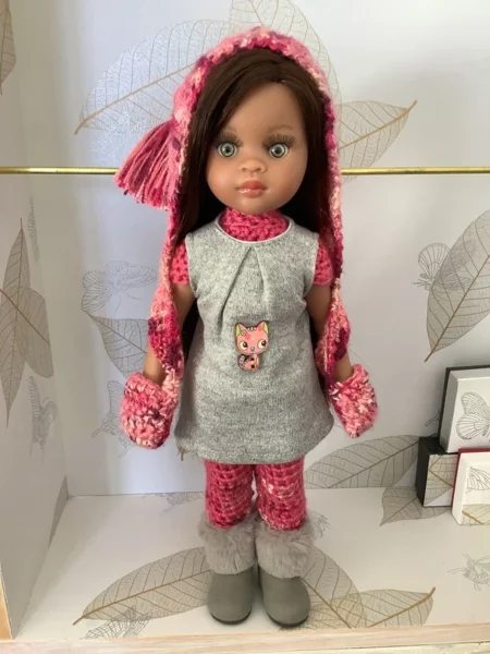 OLNOE CREATIONS - créations originales au crochet réalisées en Provence - poupée Las Amigas Paola Reina Simona