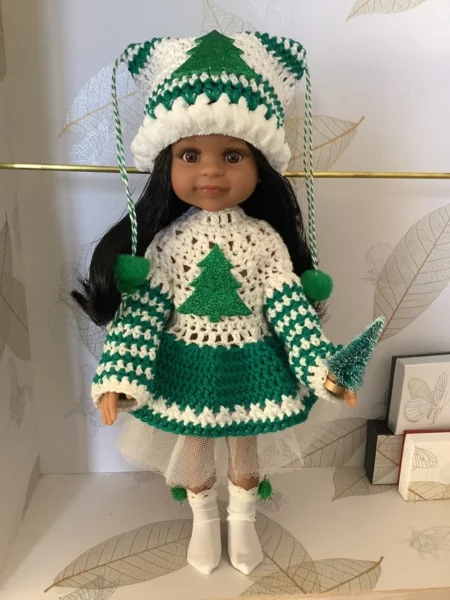 OLNOE CREATIONS - créations originales au crochet réalisées en Provence - poupée Las Amigas Paola Reina Jasmine Cléo Sapin Noël