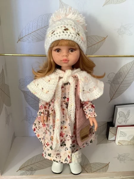 OLNOE CREATIONS - créations originales au crochet réalisées en Provence - poupée Las Amigas Paola Reina Amélie