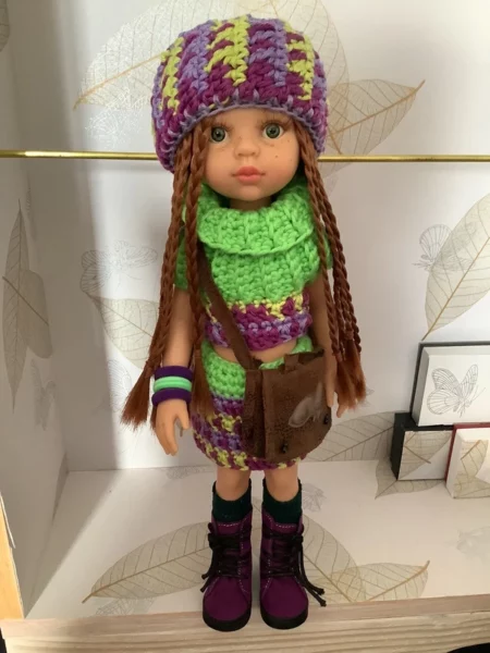 OLNOE CREATIONS - créations originales au crochet réalisées en Provence - poupée Las Amigas Paola Reina Cristi