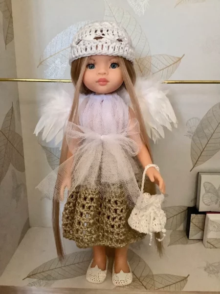 OLNOE CREATIONS - créations originales au crochet réalisées en Provence - poupée Las Amigas Paola Reina Manica ange