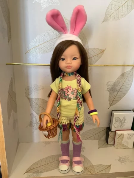 OLNOE CREATIONS - créations originales au crochet réalisées en Provence - poupée Las Amigas Paola Reina Mali Paques oeufs