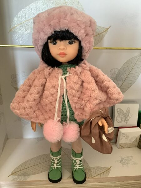 OLNOE CREATIONS - créations originales au crochet réalisées en Provence - poupée Las Amigas Paola Reina Naomi