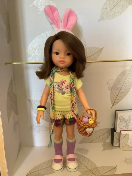 OLNOE CREATIONS - créations originales au crochet réalisées en Provence - poupée Las Amigas Paola Reina Liu lapin